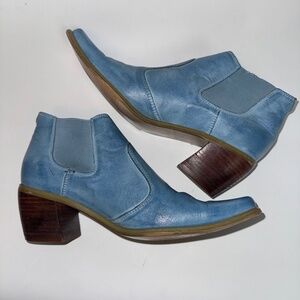 Bass Blue Leather Ankle Boots Heeled Western Bootie Size 7